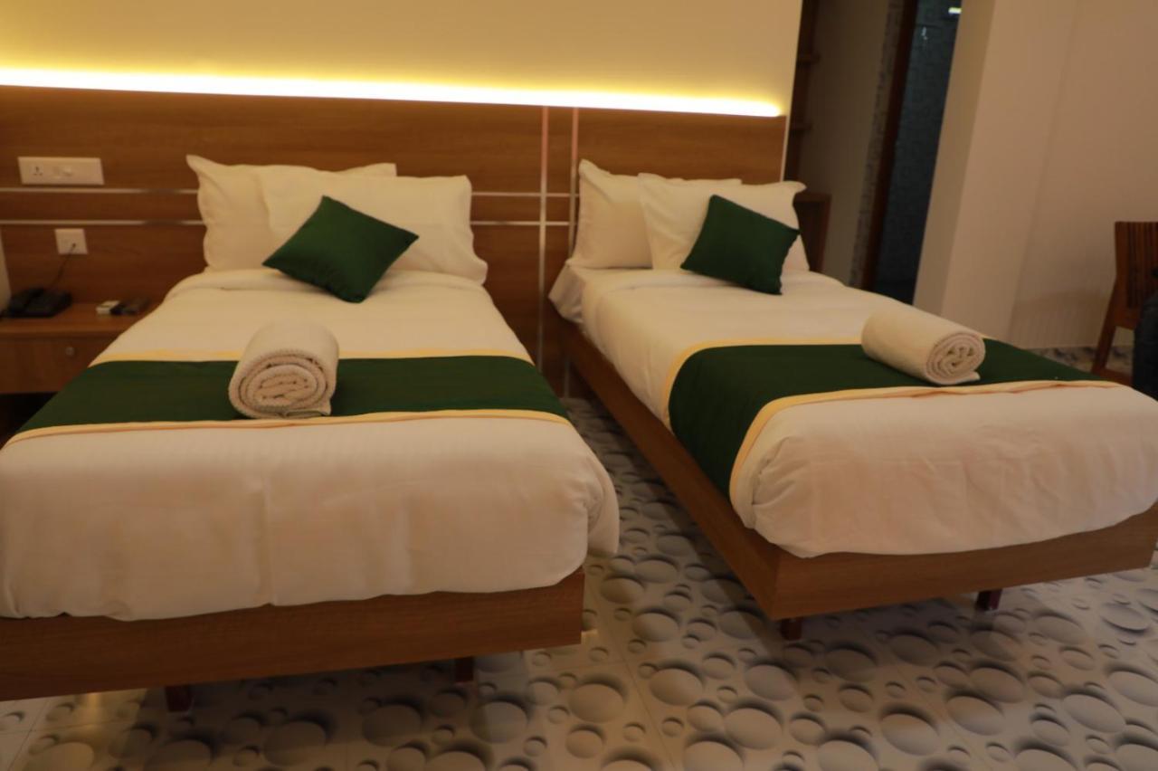 Hotel Delano Residency Kaliyal Exteriér fotografie